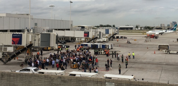  Tiroteio no aeroporto de Fort Lauderdale