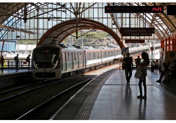 Metrô e VLT do Subúrbio modernizam transporte urbano em Salvador
