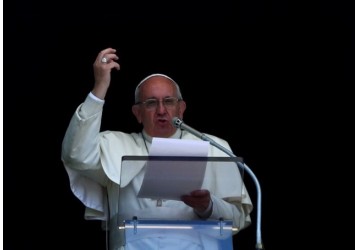 Bispo paraibano acusado de acobertar padres pedófilos tem renuncia aceita pelo Papa