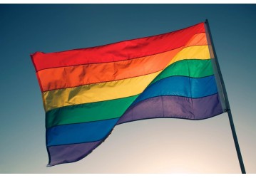 Centro de Promoção e Defesa dos Direitos LGBT da Bahia promove debates sobre LGBTfobia