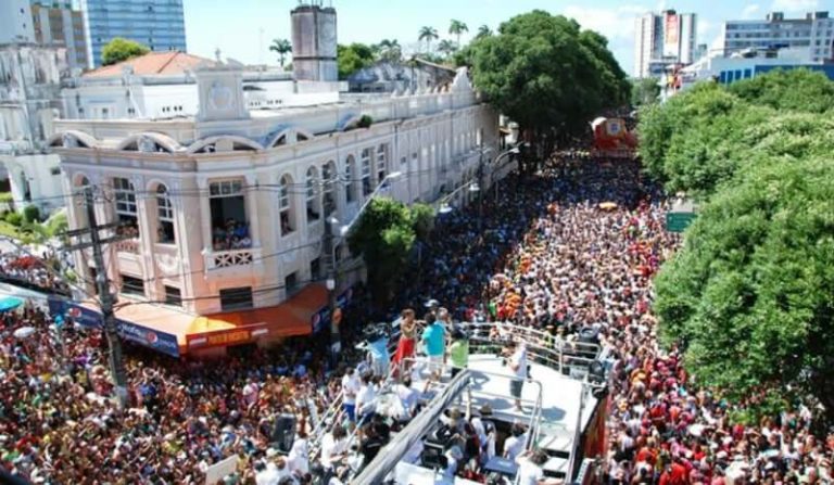 A Importância do Carnaval para Salvador