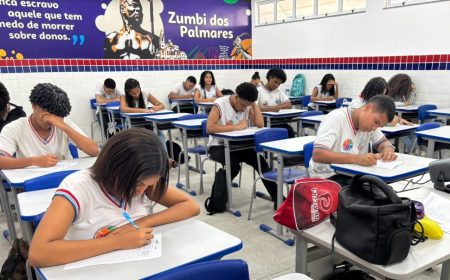 Estudantes da rede estadual participam do Programa Redação Nota 1000