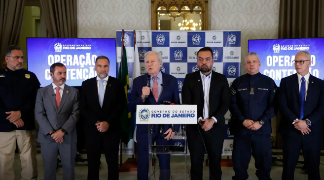 Lewandowski e Castro anunciam escritório emergencial contra crime Lewandowski e Castro anunciam escritório emergencial contra crime