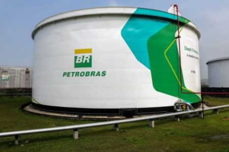 Petrobras registra lucro líquido de R$ 32,7 bilhões