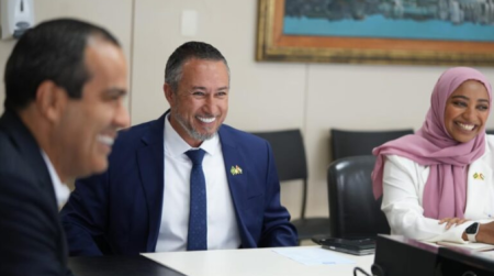 Prefeito Bruno Reis e o embaixador dos Emirados Árabes discutem investimentos para a capital baiana